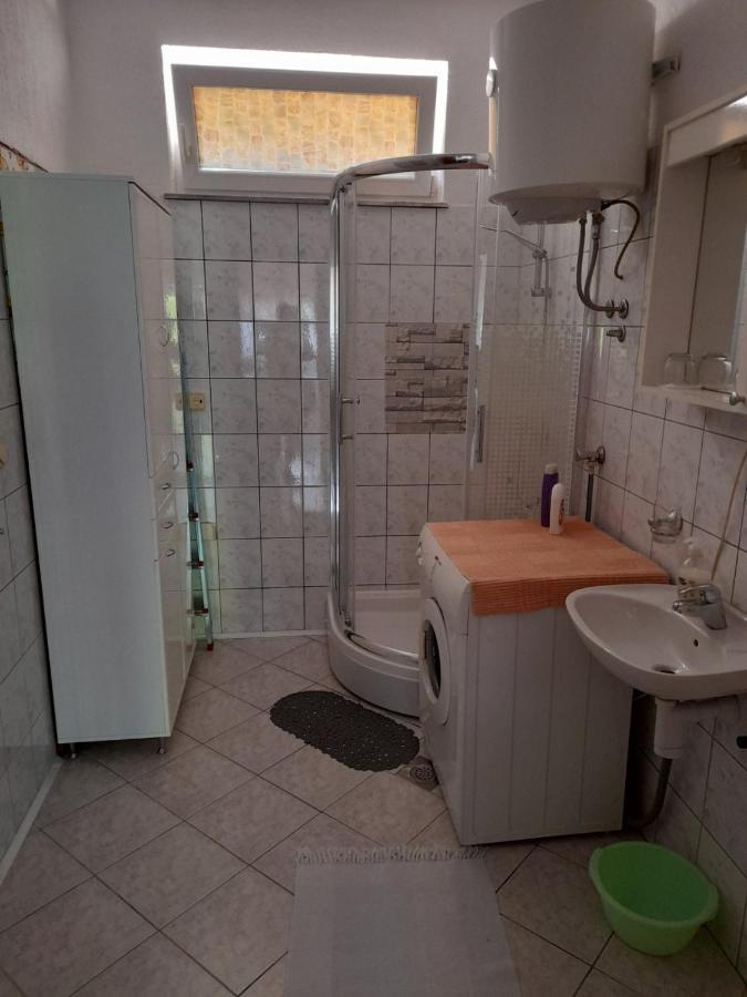 Apartment Mirjana Banja Luka Buitenkant foto